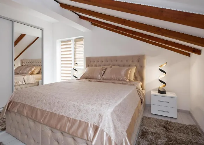 Lovely Home In Podbablje Gornje * Podbablje