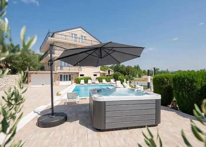 Lovely Home In Podbablje Gornje 펜션 Podbablje